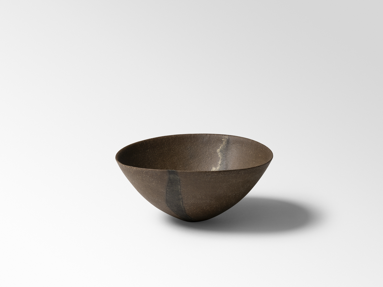 Umber, haloed olive trace, 2024