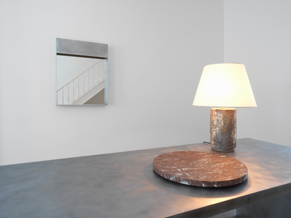 Backstage L (mirror), Trebord Table, Segment 60 (Plate), Panser Brut (Lamp)