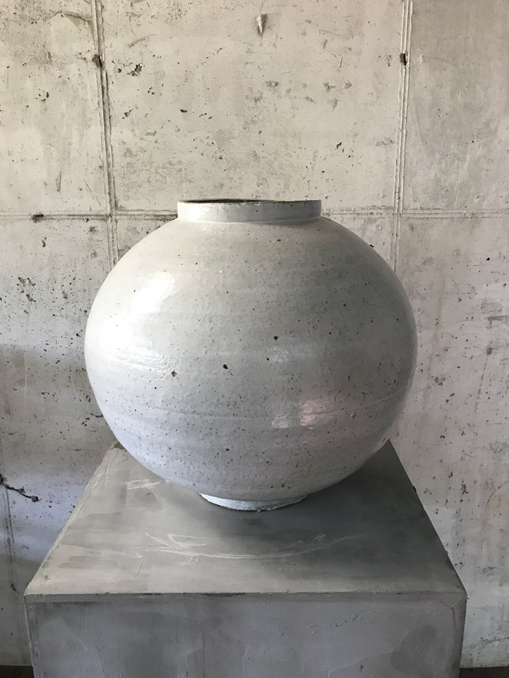 Moon Jar, 2017