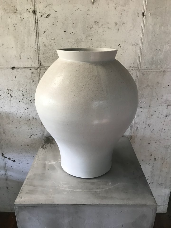 Moon Jar, 2017